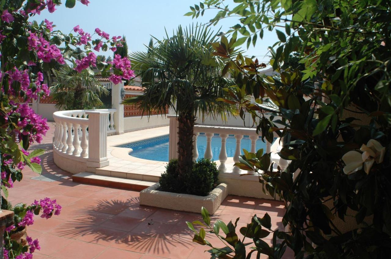 Villa Sol Empuriabrava Dış mekan fotoğraf